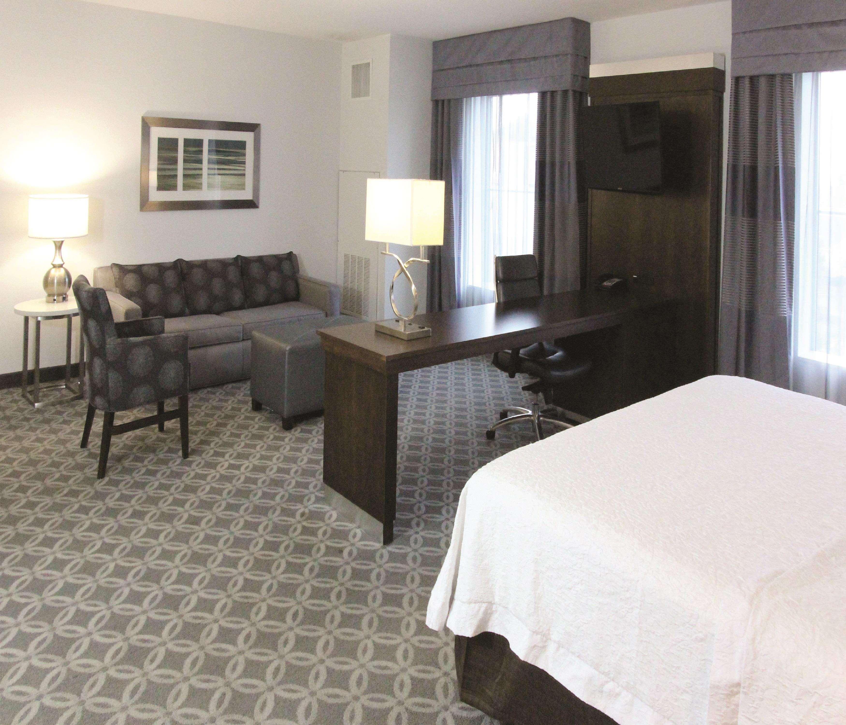 Hampton Inn & Suites Columbia/Southeast-Fort Jackson Экстерьер фото