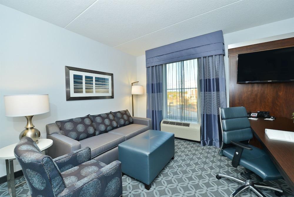 Hampton Inn & Suites Columbia/Southeast-Fort Jackson Экстерьер фото