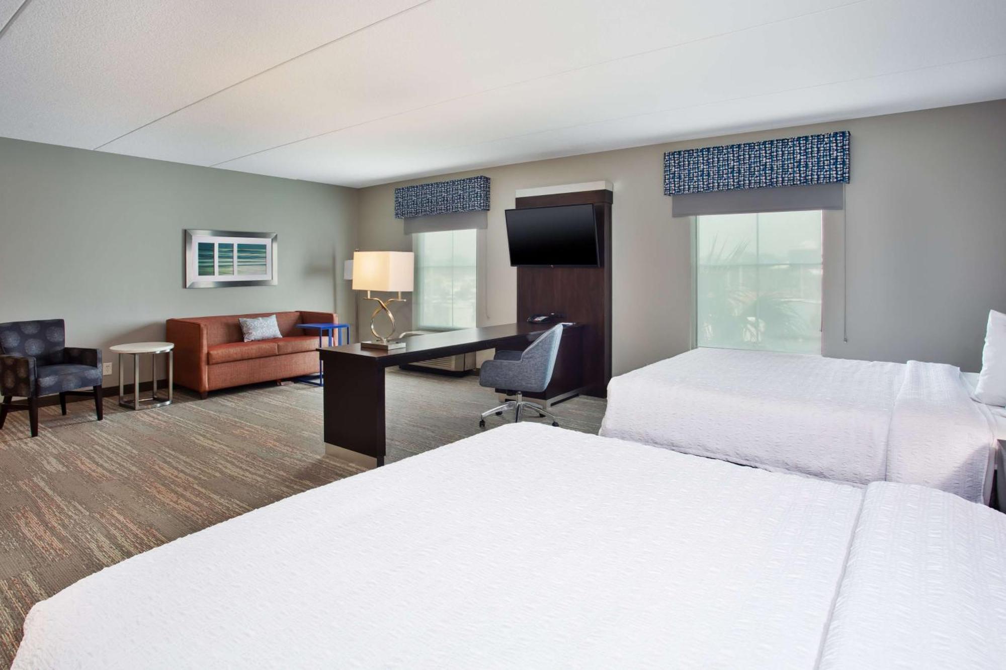 Hampton Inn & Suites Columbia/Southeast-Fort Jackson Экстерьер фото