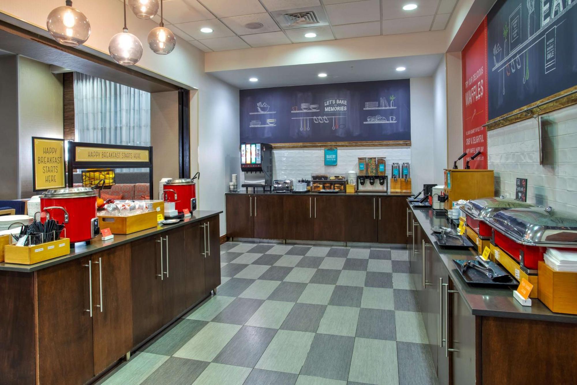 Hampton Inn & Suites Columbia/Southeast-Fort Jackson Экстерьер фото