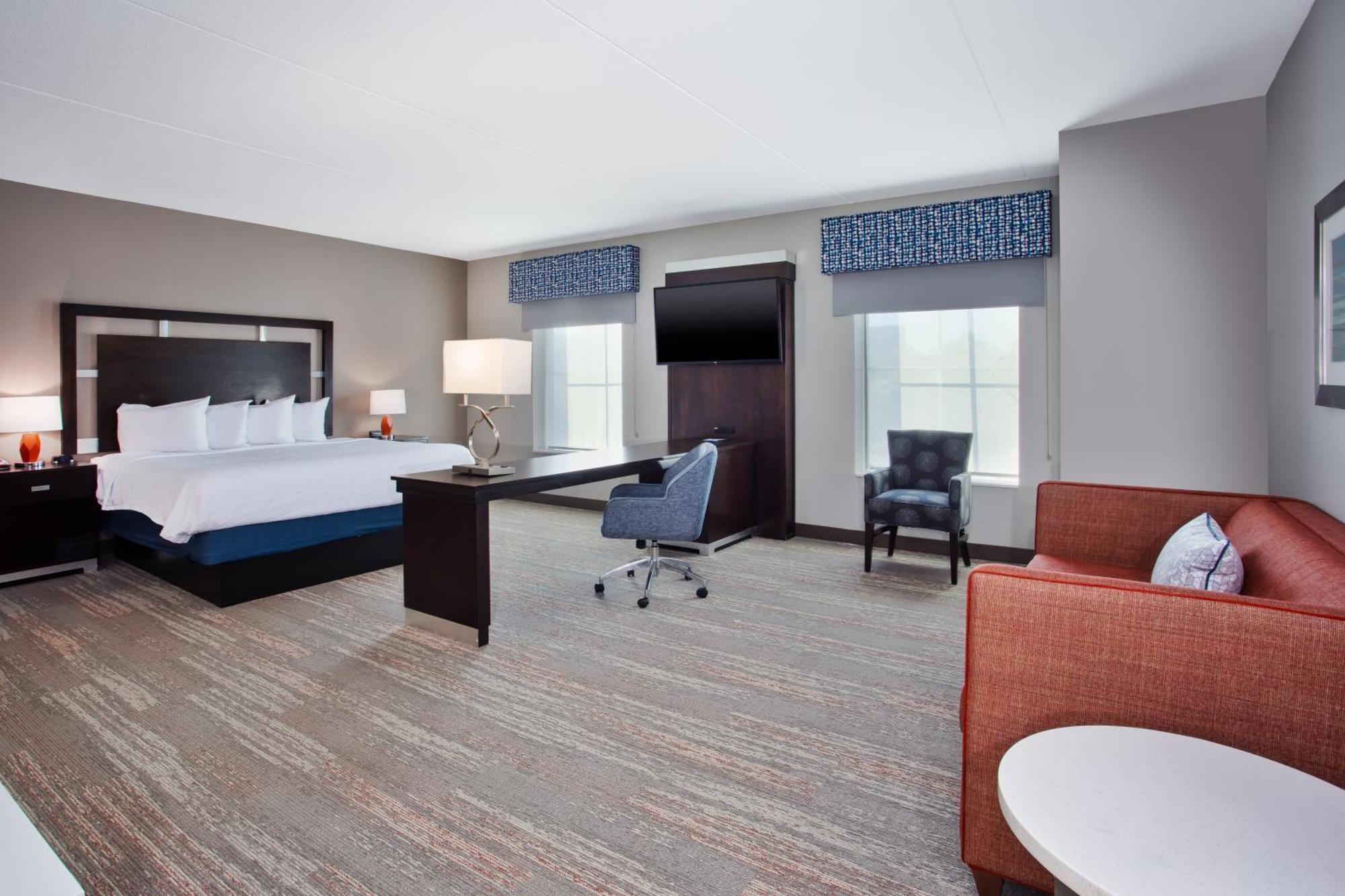 Hampton Inn & Suites Columbia/Southeast-Fort Jackson Экстерьер фото